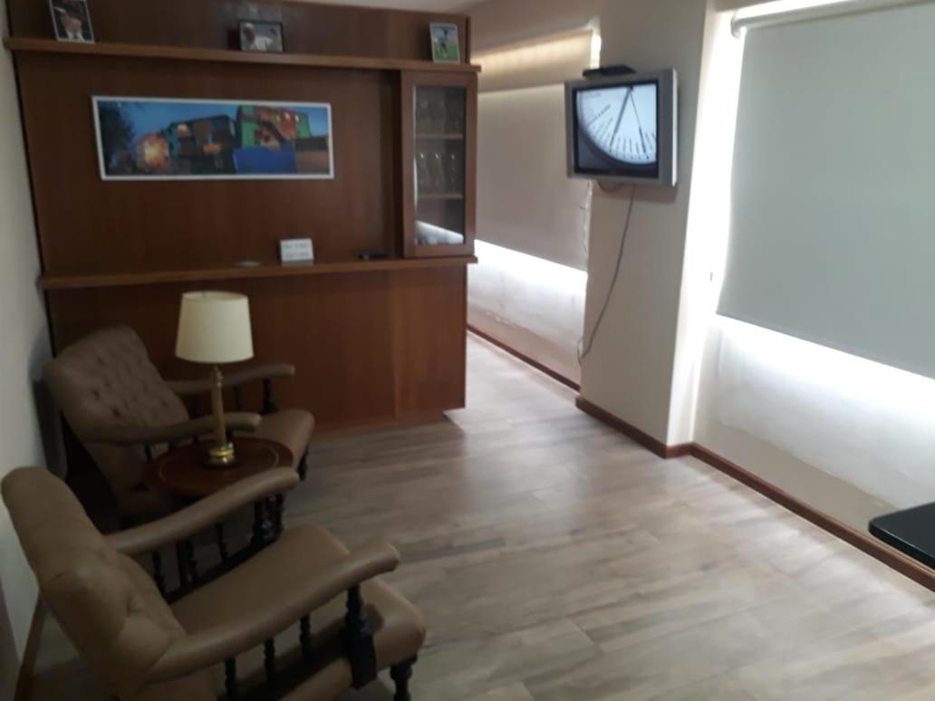4 Ventanales Sobre La Avenida Corrientes Appartement Buenos Aires Buitenkant foto