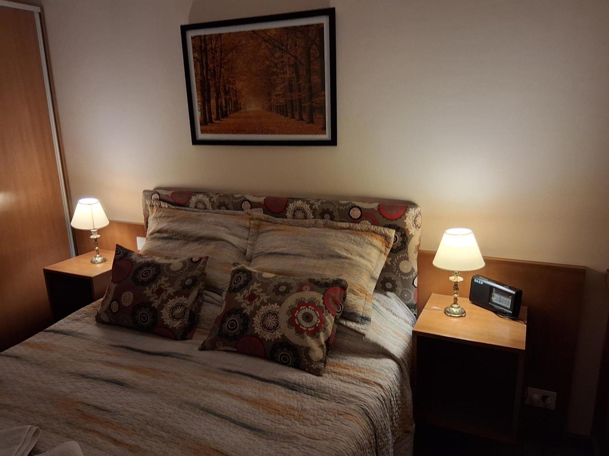 4 Ventanales Sobre La Avenida Corrientes Appartement Buenos Aires Buitenkant foto